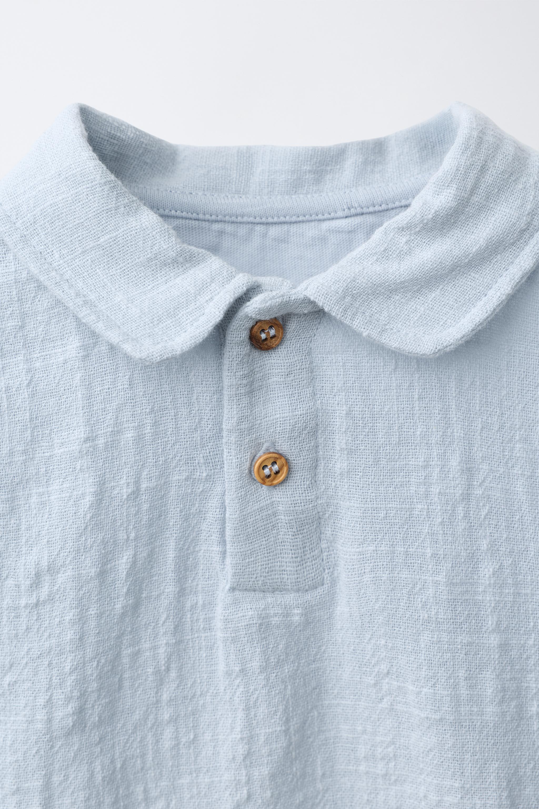 CHEMISE TEXTURÉE BIMATIÈRE À COL POLO